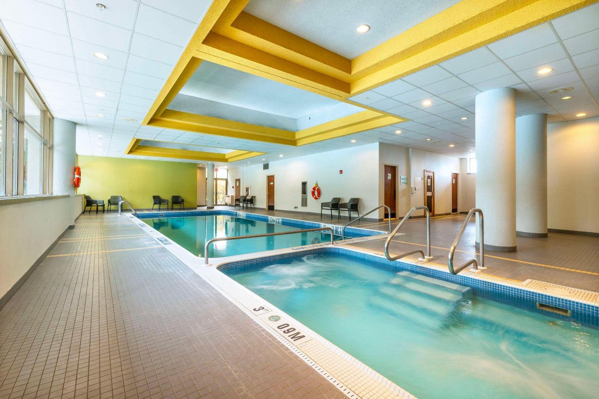Allure Hotel & Conference Centre, Ascend Hotel Collection Barrie Eksteriør billede