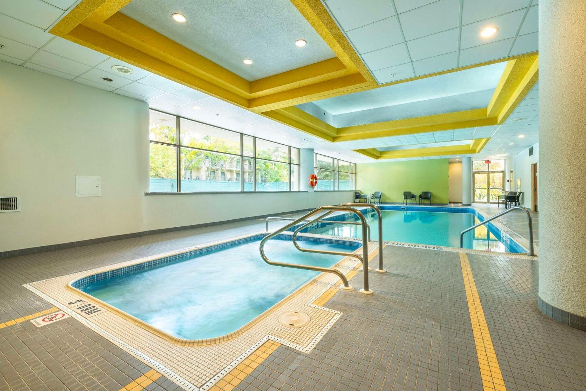 Allure Hotel & Conference Centre, Ascend Hotel Collection Barrie Eksteriør billede